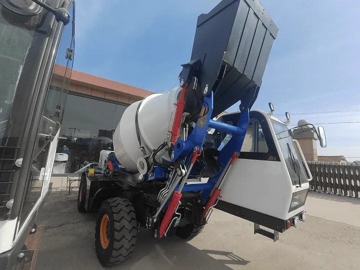 3.5 cube self loading concrete mixer