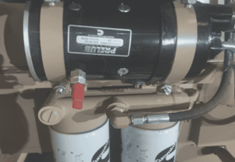 pre-lubricating oil pump